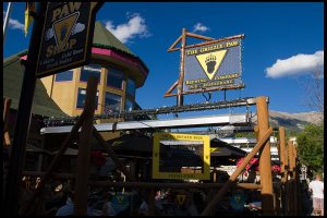 The Grizzly Paw Pub and Restaurant